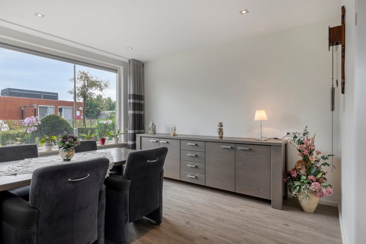 Tussenwoning te koop: Henry Dunantstraat 14, Wolphaartsdijk