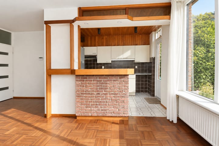 Tussenwoning te koop: Q.A. Nederpelstraat 267, 'S-Gravenhage