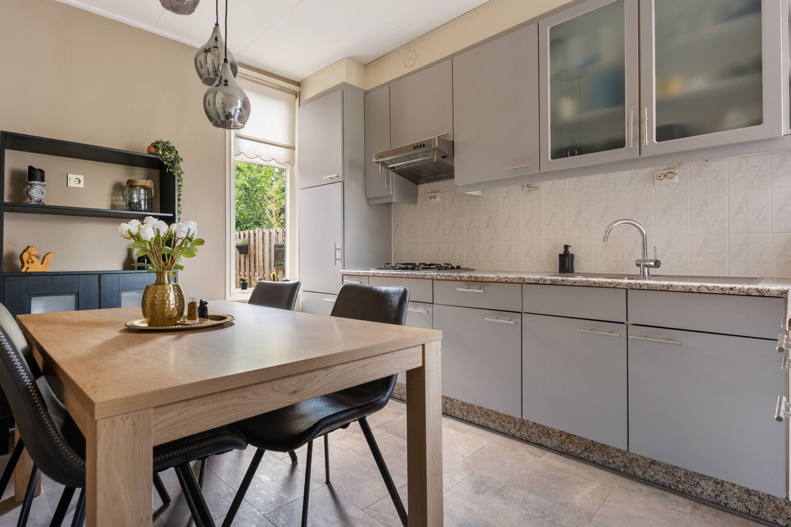 Photo 3 of van Delftstraat 52