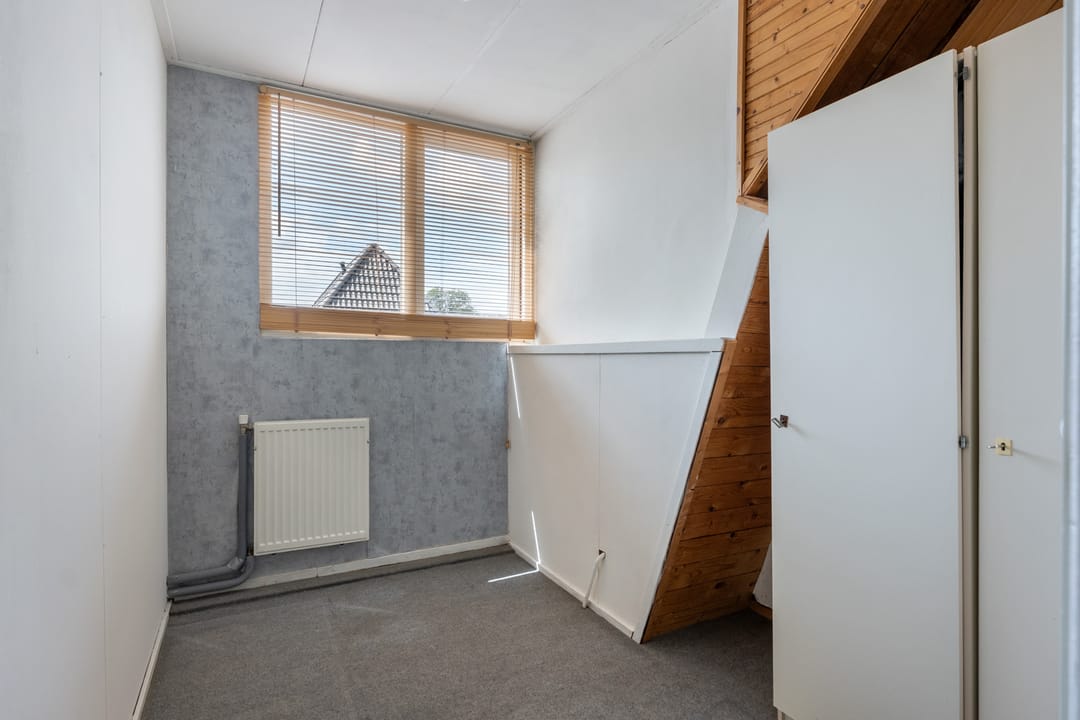 Photo 22 of van Delftstraat 52