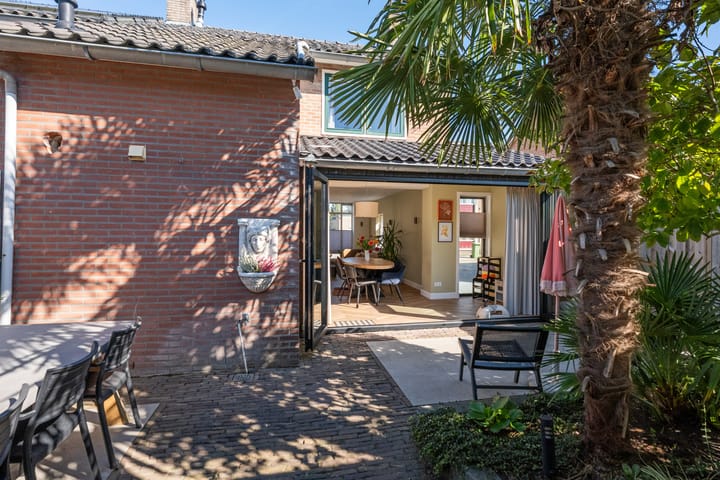 Hoekwoning te koop: Esstraat 46, Assen