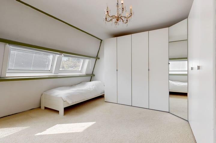 Tussenwoning te koop: Fakkelgras 6, Leiden