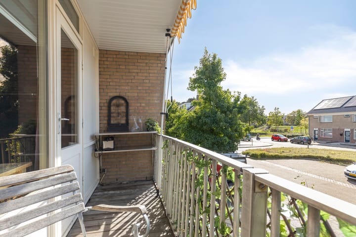 Tussenwoning te koop: Beringstraat 47, Geldrop