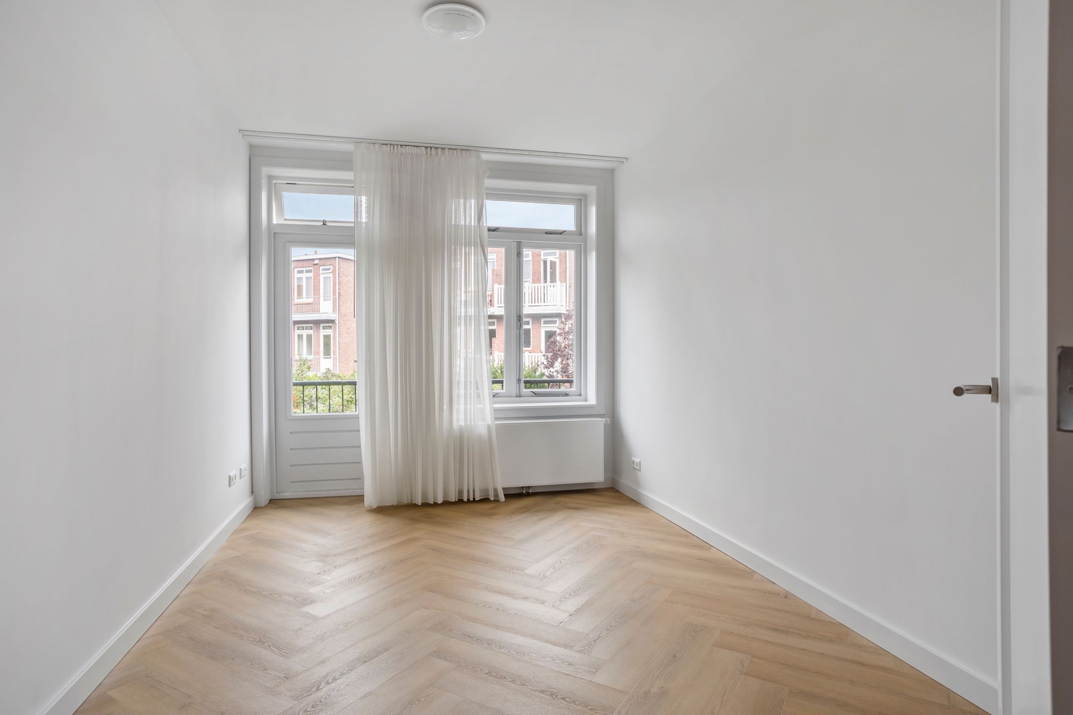 Photo 18 of Weissenbruchstraat 276