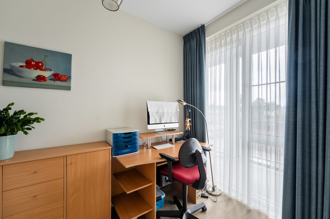 Photo 32 of Beyerinckstraat 4-E