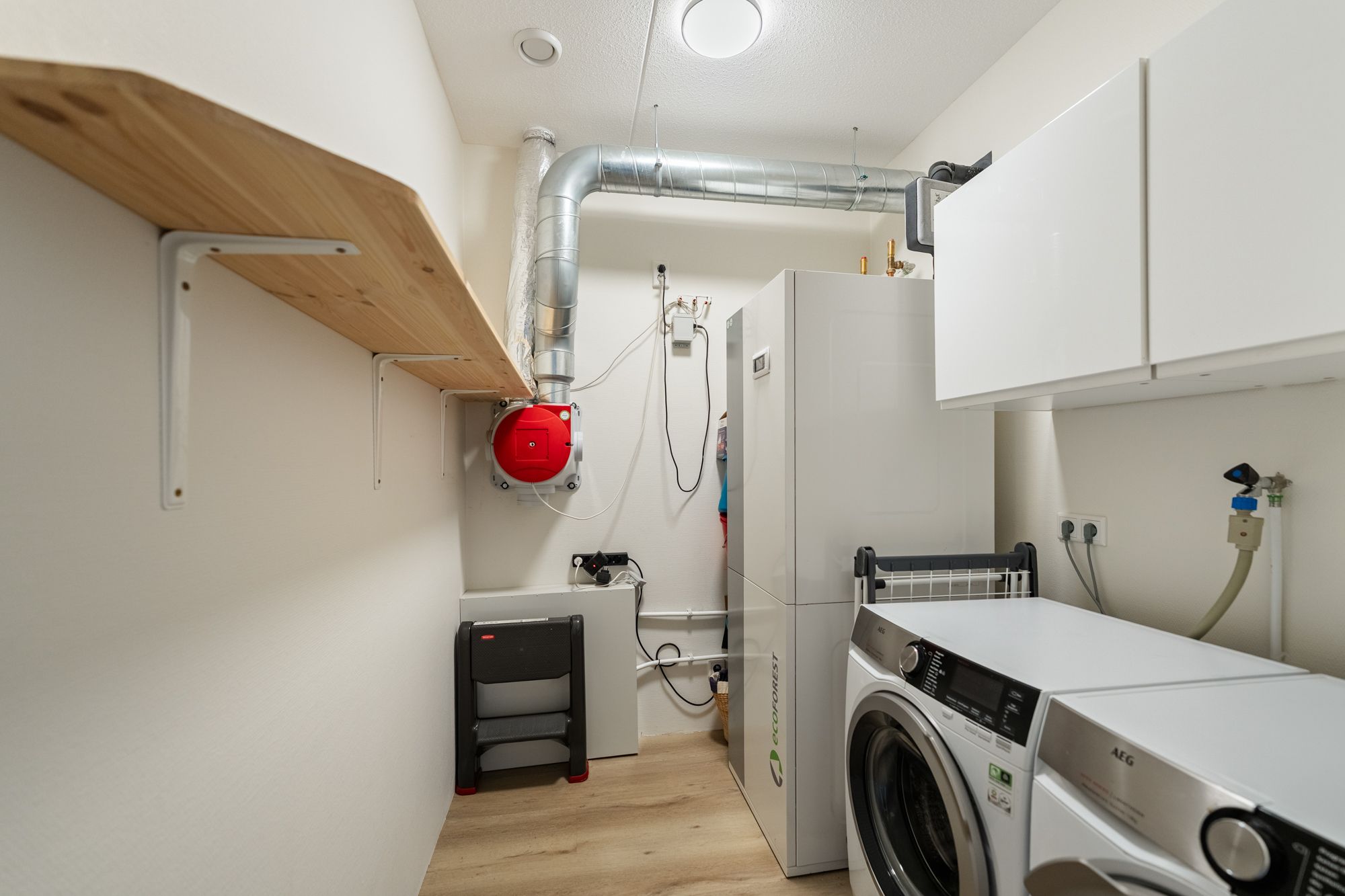 Photo 33 of Beyerinckstraat 4-E
