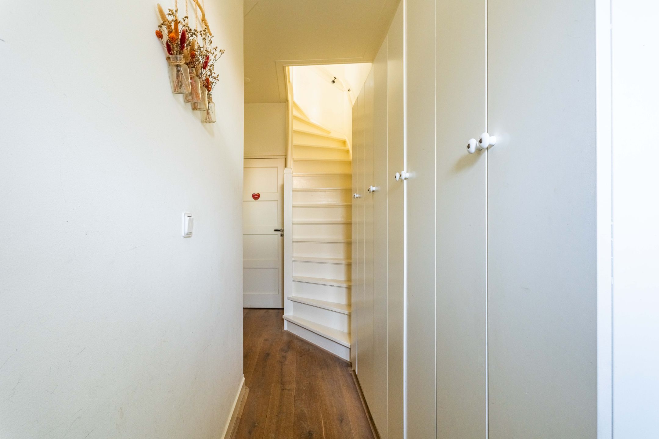 Photo 12 of Prins Bernhardstraat 32