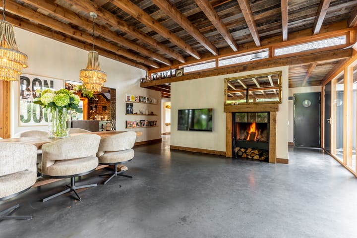Vrijstaande woning te koop: Middelweg 32, Rockanje