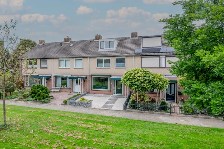 Tussenwoning te koop: Espendreef 17, Sleeuwijk
