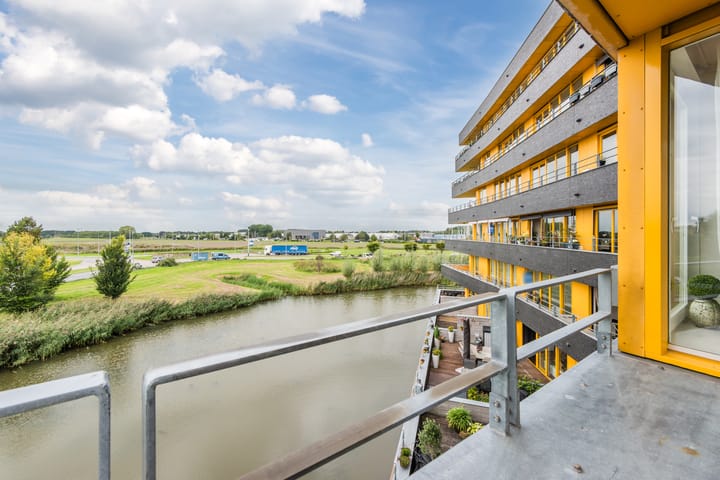 Appartement te koop: Langstraat 19, Lelystad