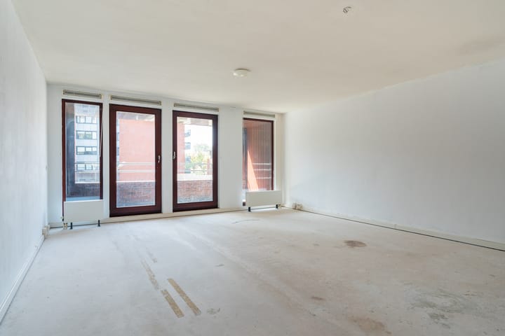 Appartement te koop: Antje Breijerstraat 85, Hoofddorp
