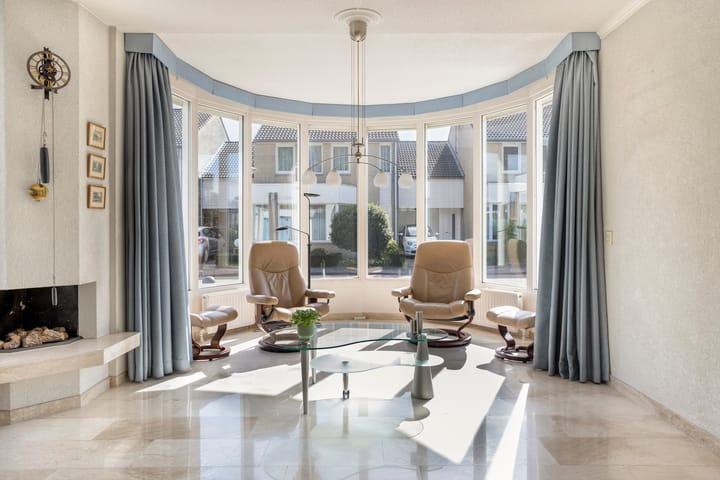Tussenwoning te koop: Mauritslaan 24, Best