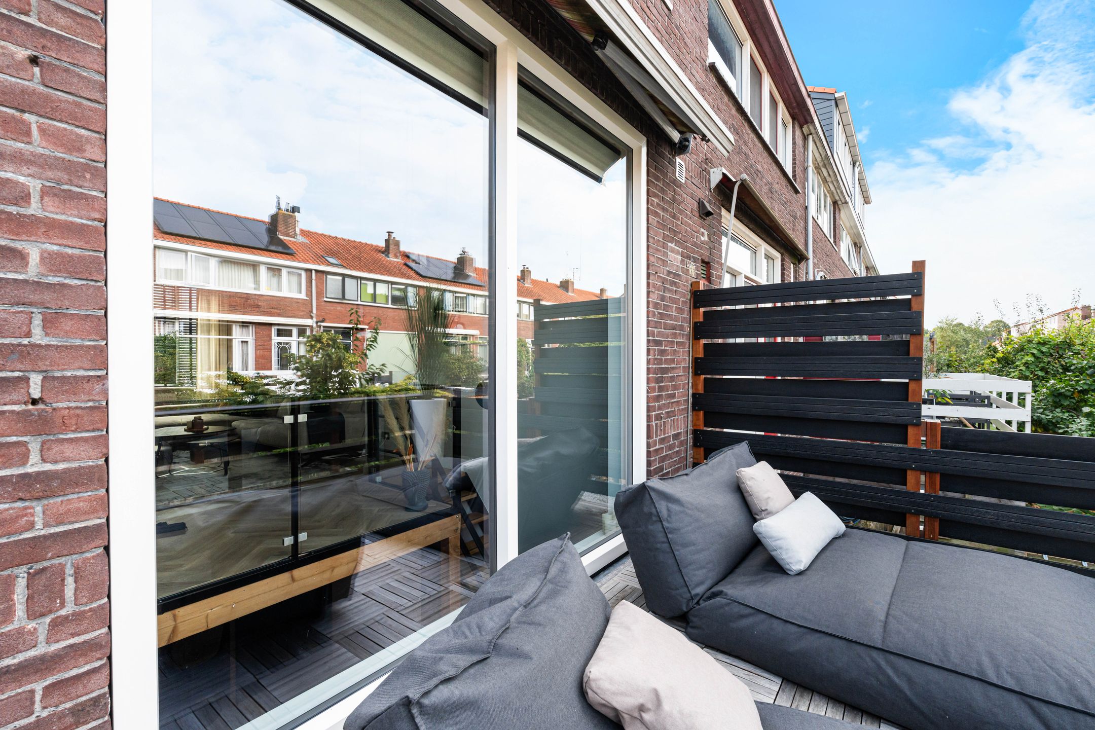 Foto 48 van Floresstraat 9
