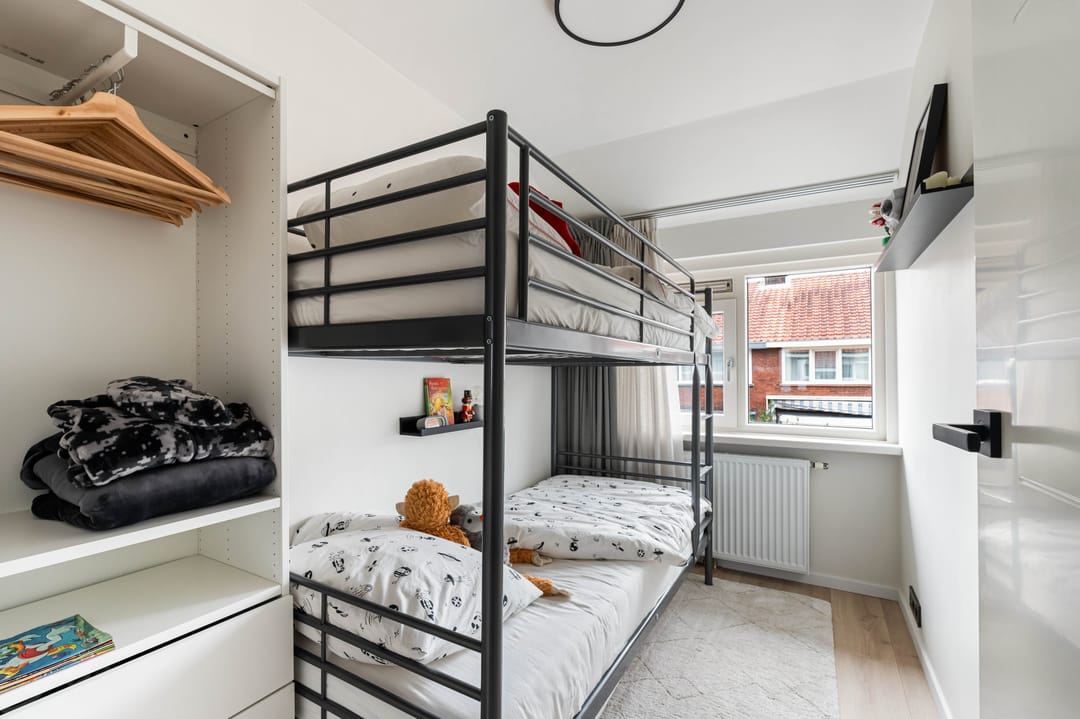 Foto 43 van Floresstraat 9