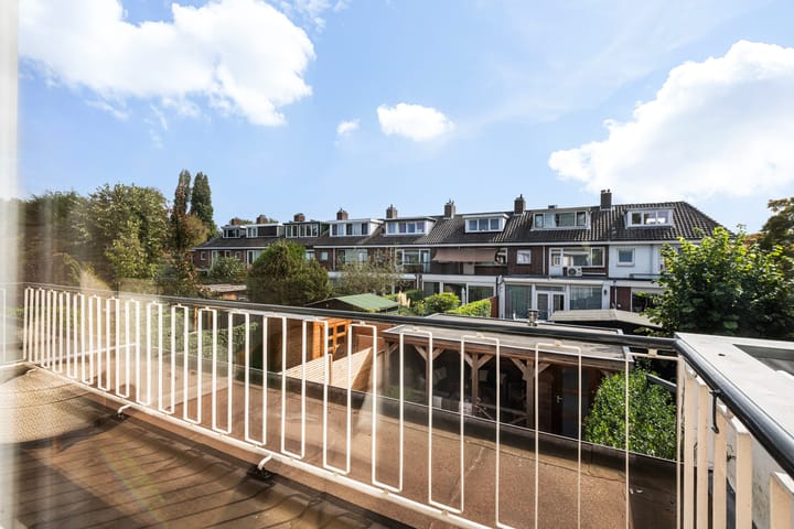 Tussenwoning te koop: Obrechtlaan 20, Rotterdam