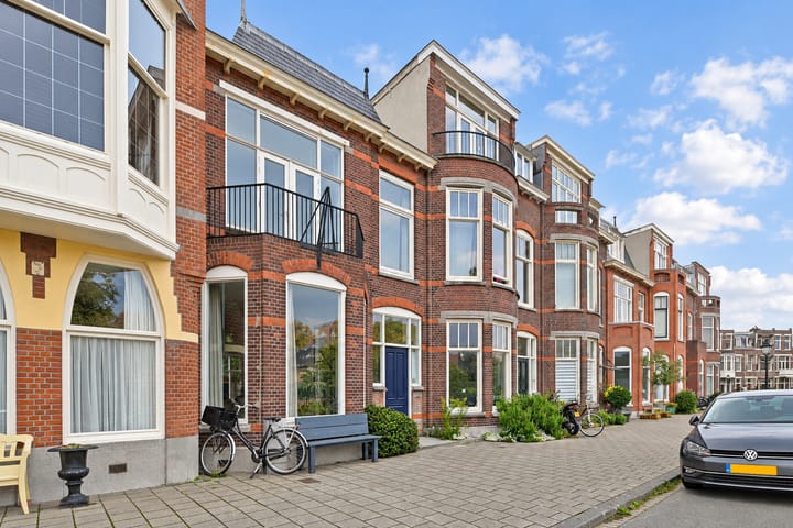 Tussenwoning te koop: Kranenburgweg 16, 'S-Gravenhage
