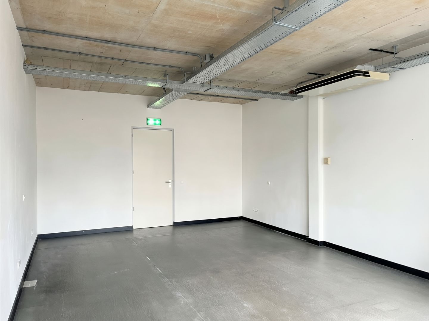 Bekijk foto 4 van Ambachtenstraat 10