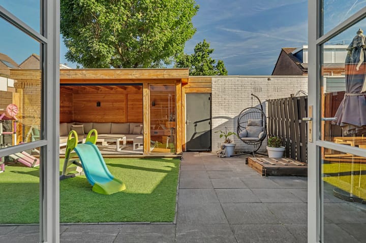Hoekwoning te koop: Wollegras 1, Reeuwijk
