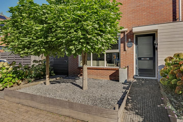 Hoekwoning te koop: Wollegras 1, Reeuwijk