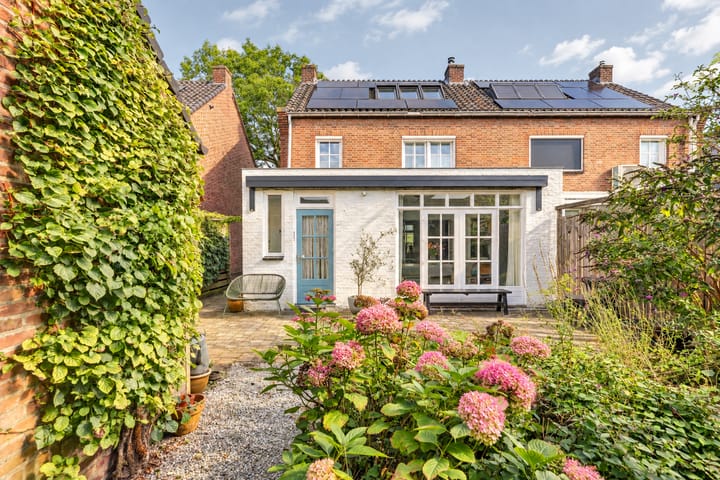 Commandeurstraat 23