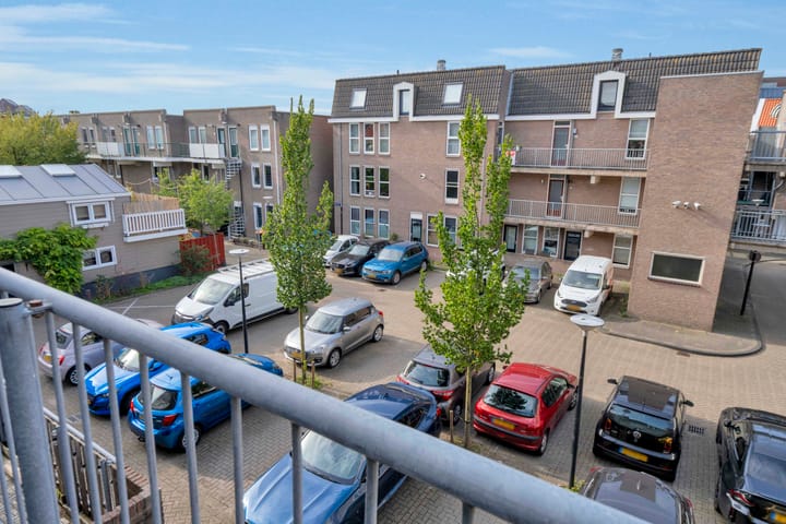 Appartement te koop: De Put 20, Maassluis