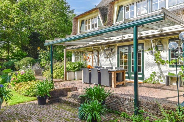 Vrijstaande woning te koop: Eemnesserweg 43, Blaricum