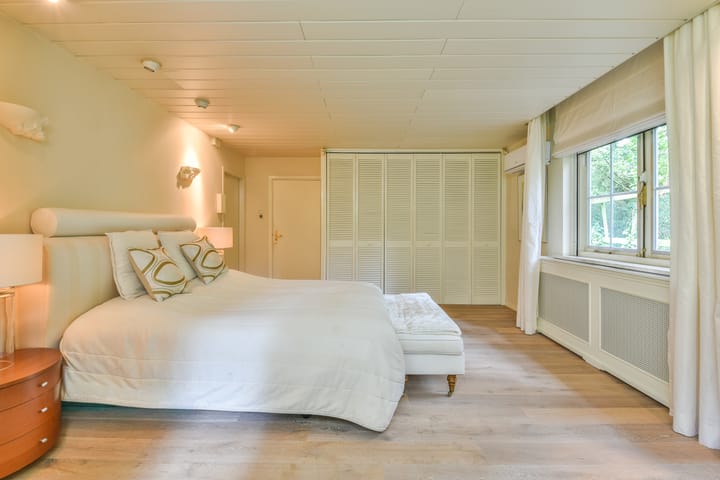 Vrijstaande woning te koop: Eemnesserweg 43, Blaricum