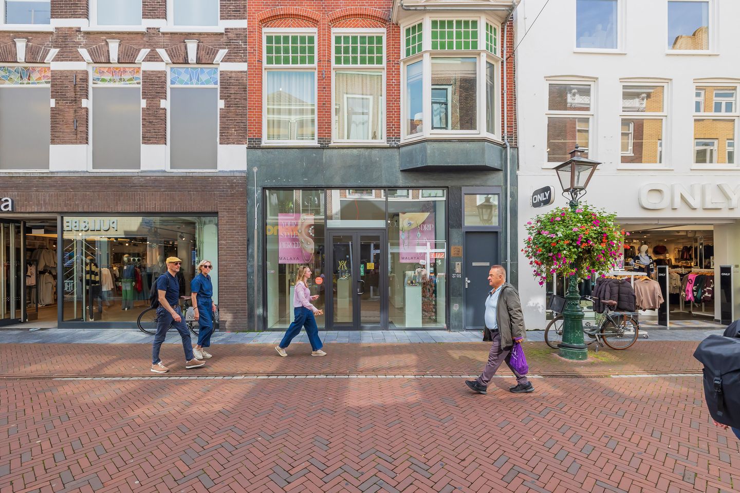 View photo 1 of Haarlemmerstraat 173