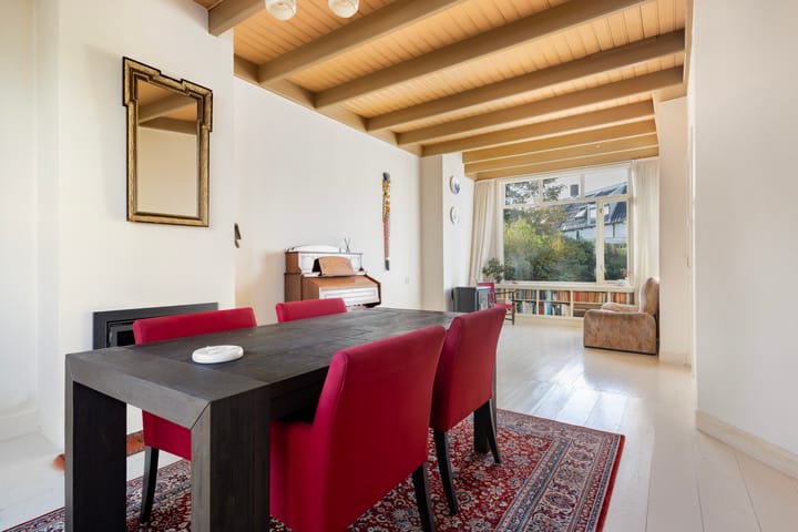 Tussenwoning te koop: van Asbeckstraat 10, Leeuwarden
