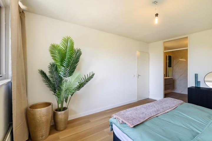 Appartement te koop: Aleyda van Raephorstlaan 151, Rotterdam