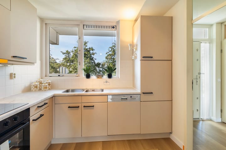 Appartement te koop: Aleyda van Raephorstlaan 151, Rotterdam