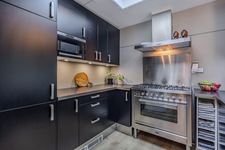 Tussenwoning te koop: Salamander 42, Huizen