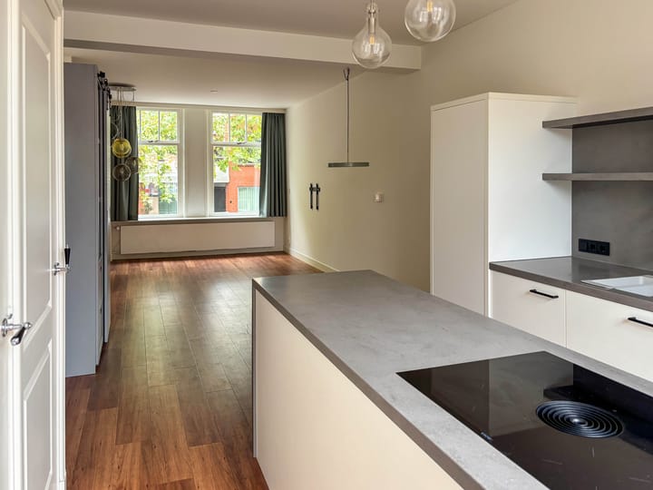 Appartement te huur: Westzijde 213B, Zaandam