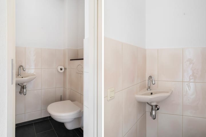 Tussenwoning te koop: Stokroosweide 9, Woerden