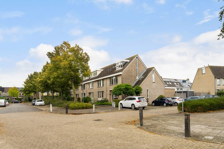 Foto 4 van Stokroosweide 9