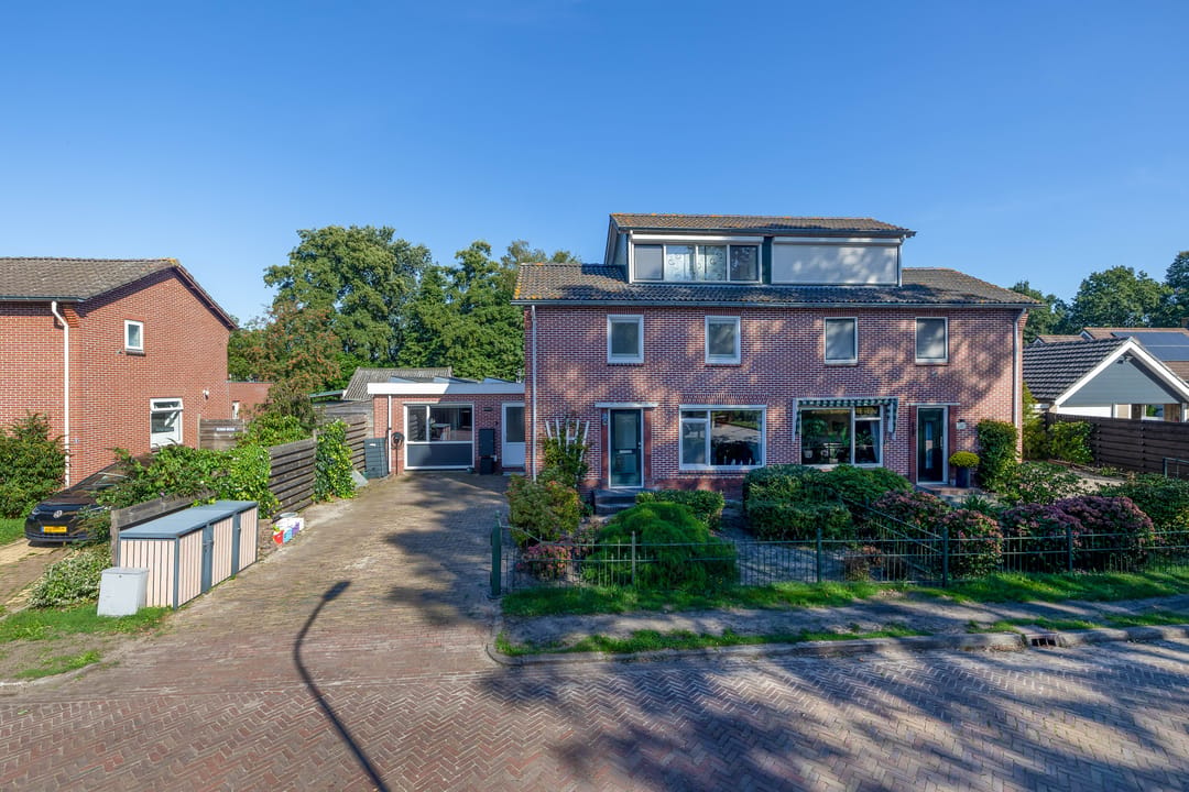 Photo 41 of Schoolstraat 4