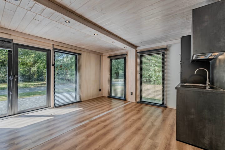 Vrijstaande woning te koop: Weperpolder 33A75, Oosterwolde (Fr)