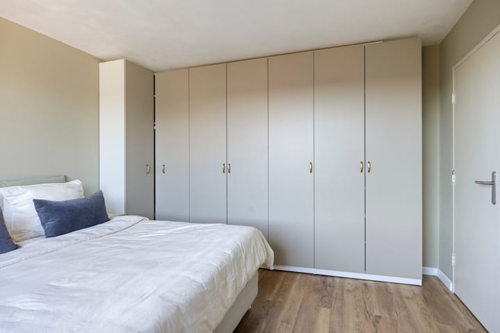 Tussenwoning te koop: Jan Pietersz. Coenstraat 19, Best