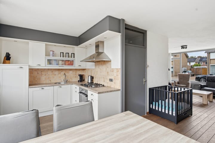 Tussenwoning te koop: Alverstraat 12, Ooij