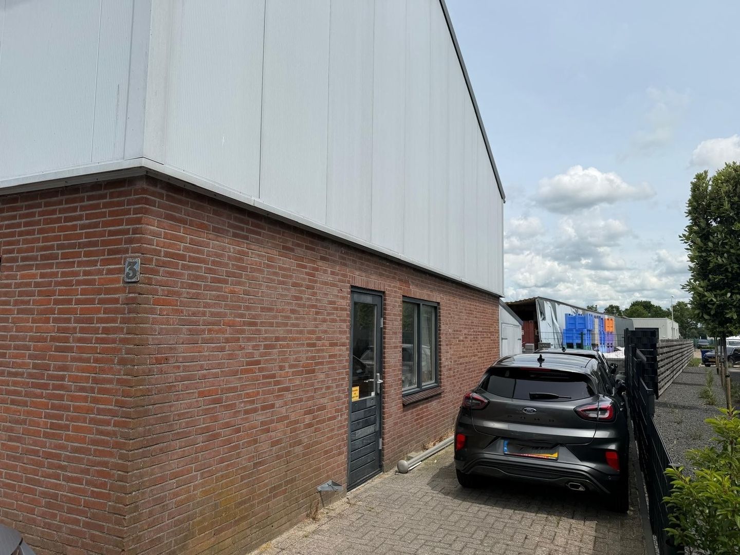 Bekijk foto 3 van Economieweg 3
