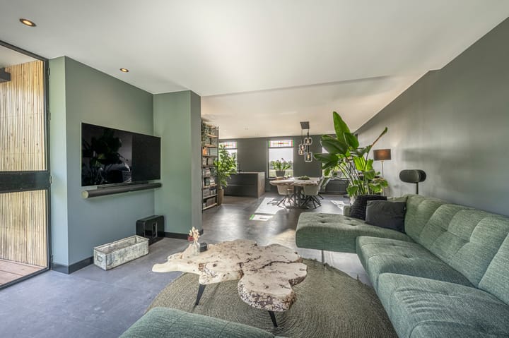 Vrijstaande woning te koop: Rustenburgstraat 37, Puttershoek