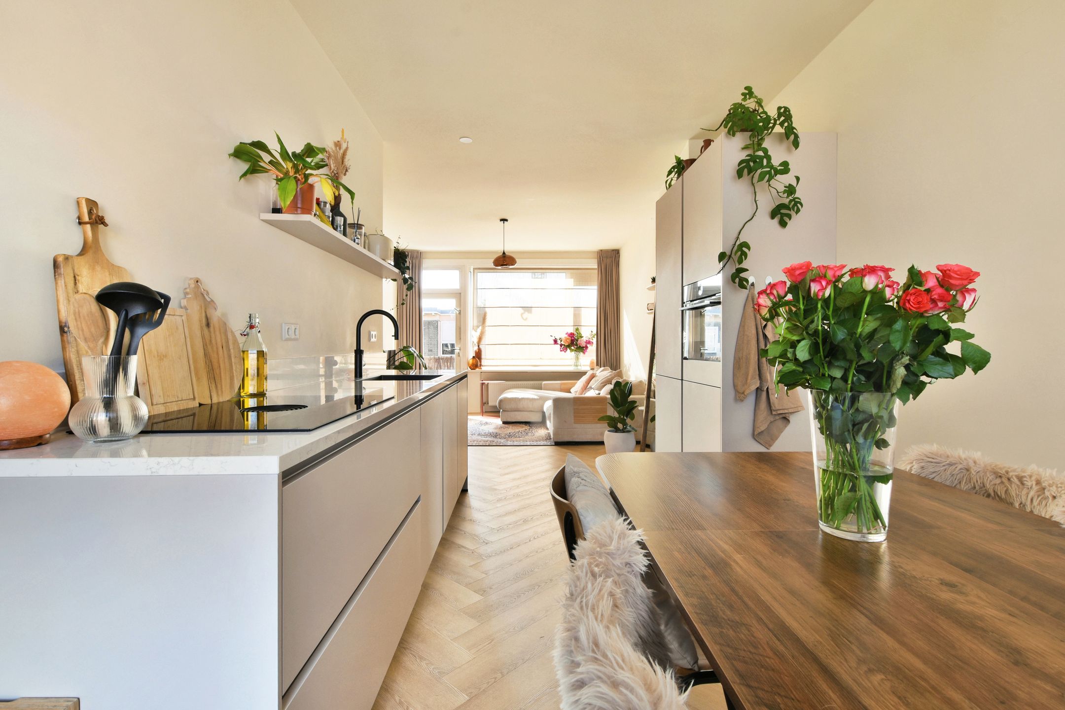 Photo 9 of Lauernessestraat 12-3