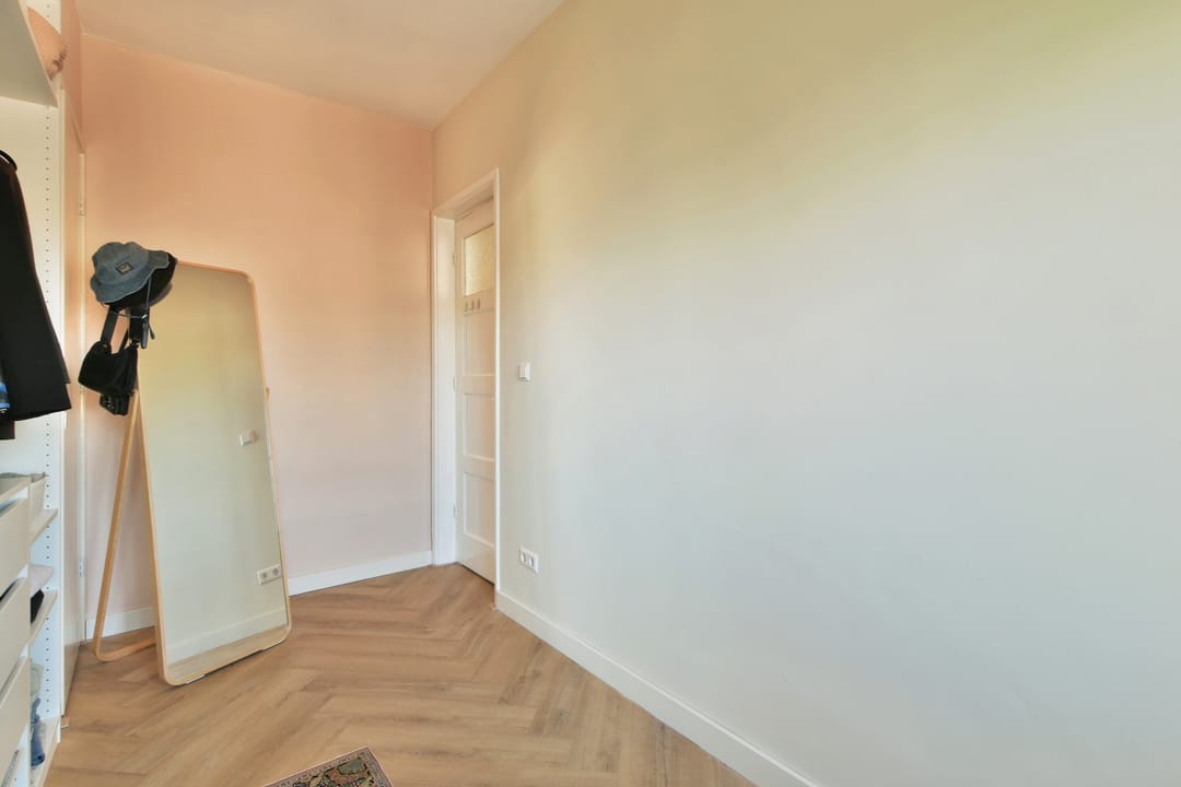 Photo 13 of Lauernessestraat 12-3