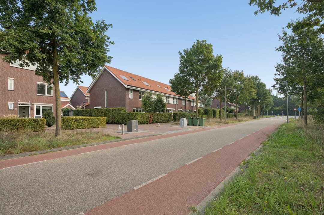 Photo 41 of Stakenberg 32