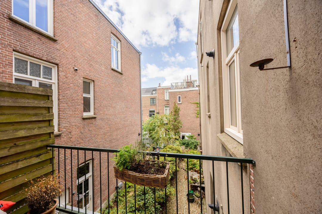 Photo 32 of Pater Brugmanstraat 35
