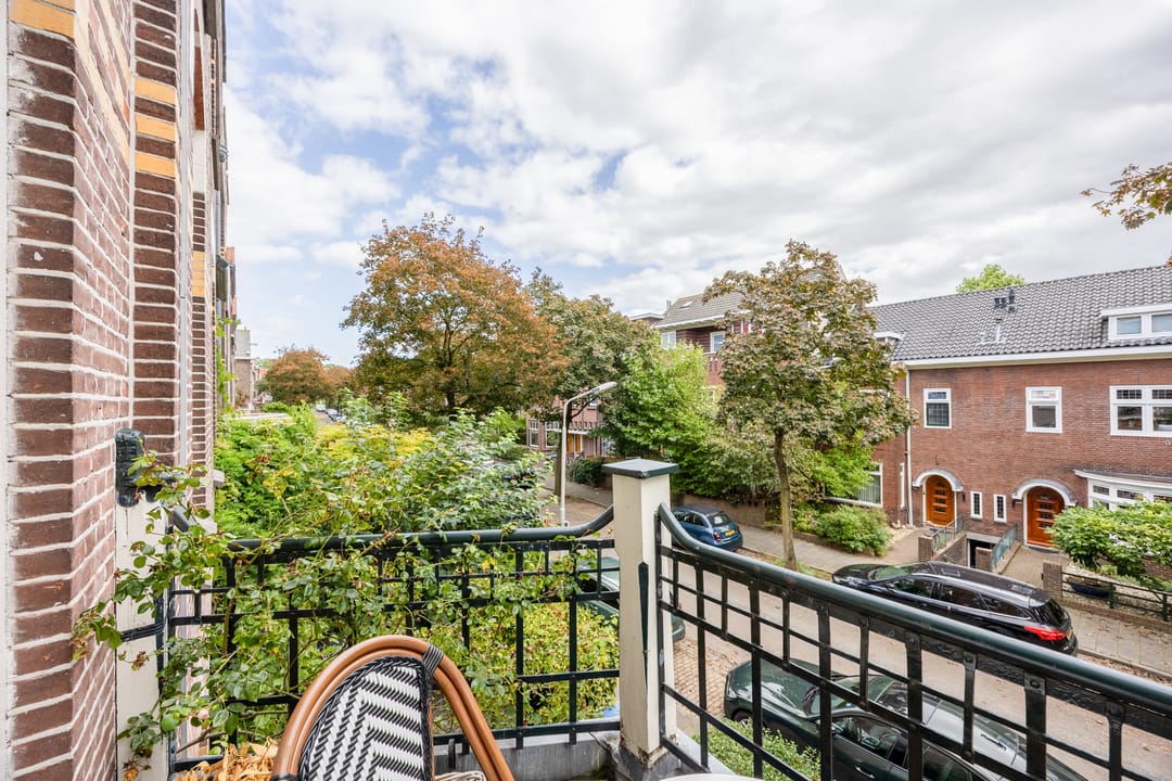 Photo 23 of Pater Brugmanstraat 35