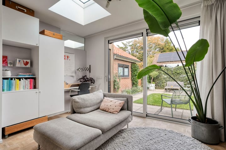 Tussenwoning te koop: De Savornin Lohmanlaan 52, Zwolle