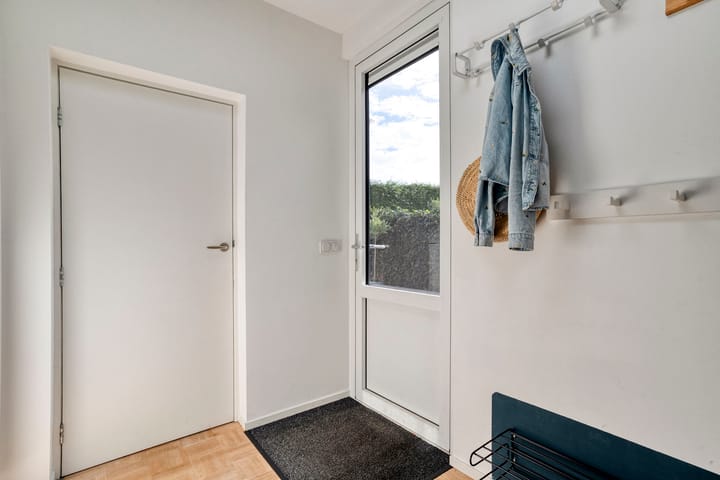 Tussenwoning te koop: De Savornin Lohmanlaan 52, Zwolle