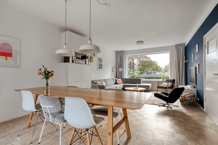 Tussenwoning te koop: De Savornin Lohmanlaan 52, Zwolle