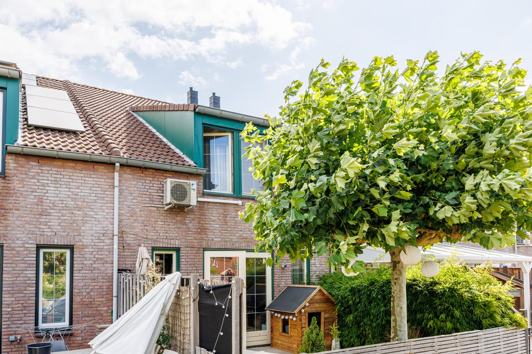 Photo 52 of Slottuin 164